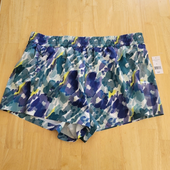 NWT dip size large running shorts - Picture 1 of 6
